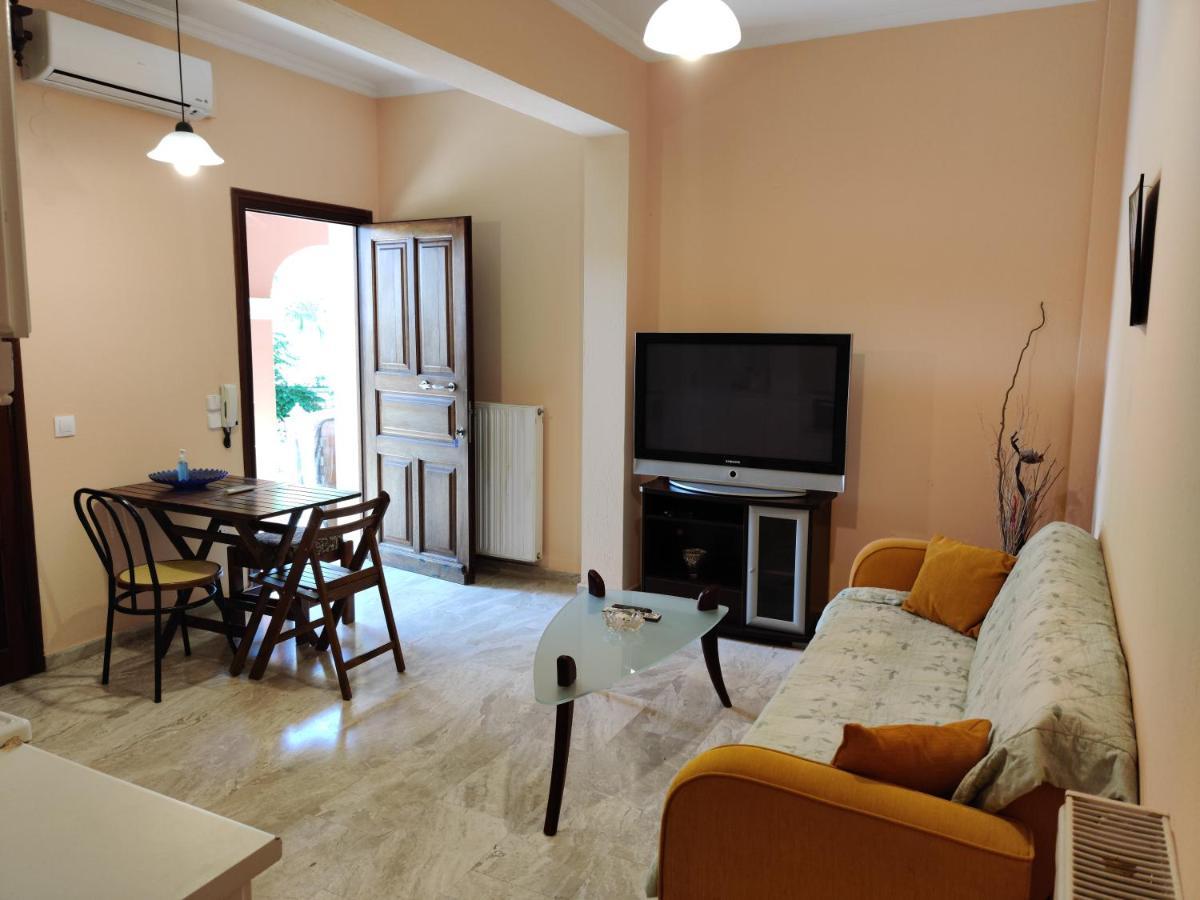 Elena's Corfu Homestay Ipsos